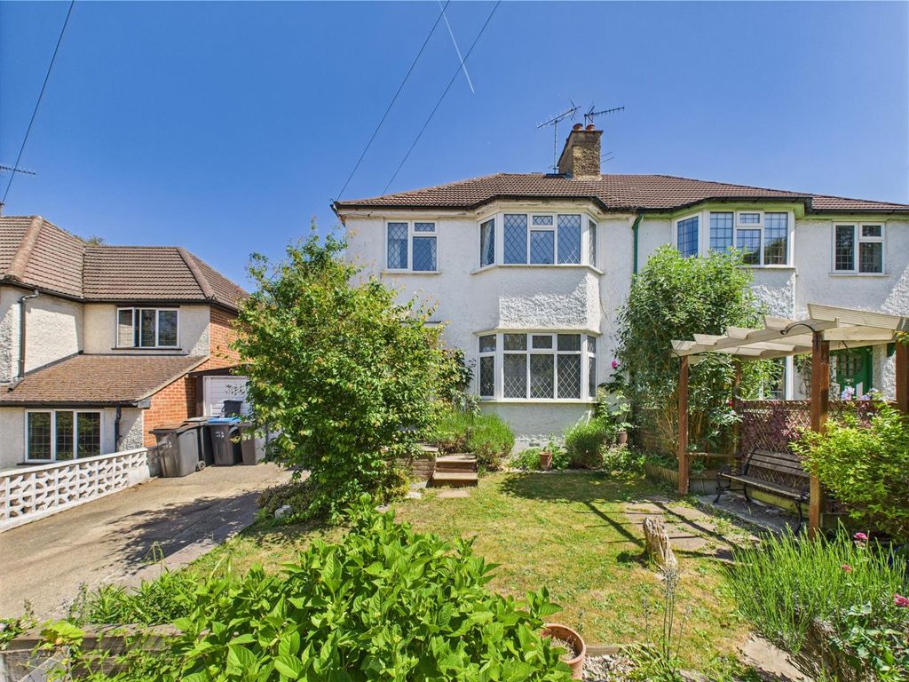 Property photo 1 of 16 Cam02885G0-Pr0380-Still019.Jpg