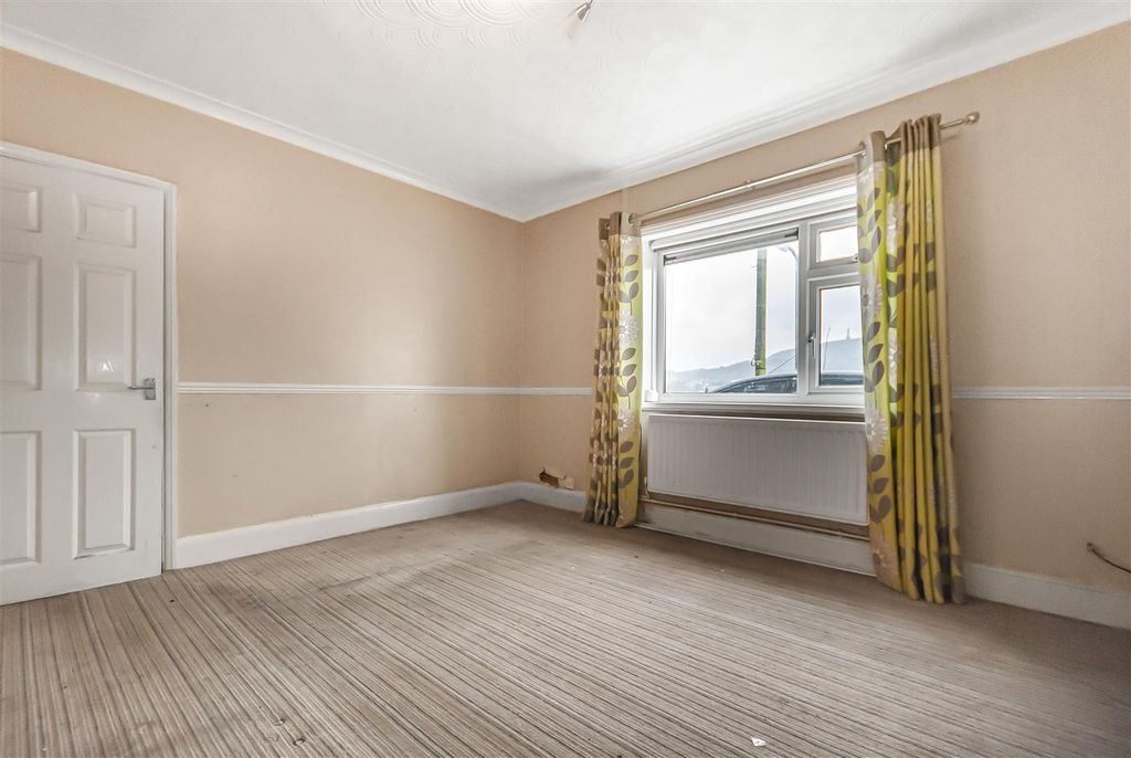 Property photo 3 of 23 Dsc_5639.Jpg