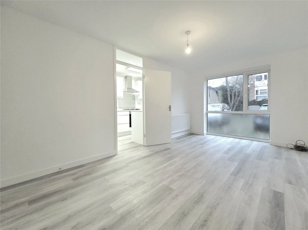 Property photo 2 of 14 Picture No. 14