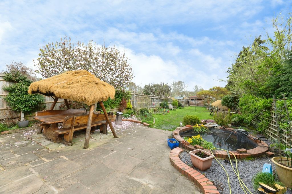 Property photo 2 of 19 Pbox-Img.Jpg