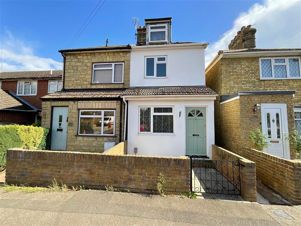 Property photo 1 of 10 External