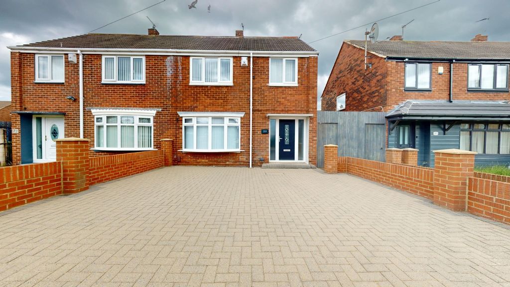 Property photo 1 of 25 5225511