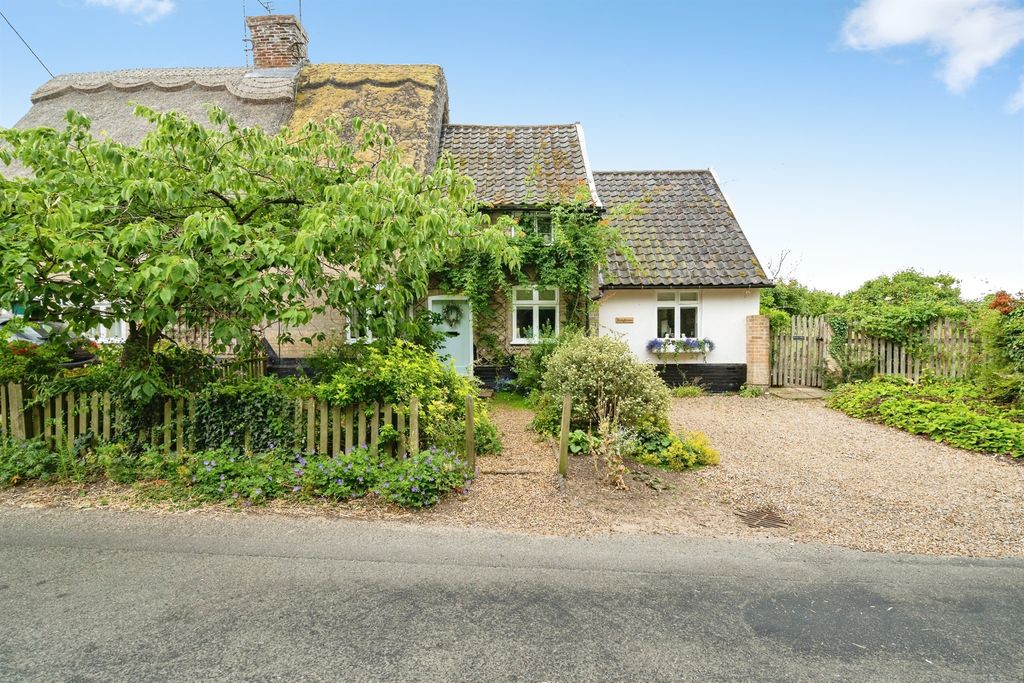 Property photo 1 of 20
