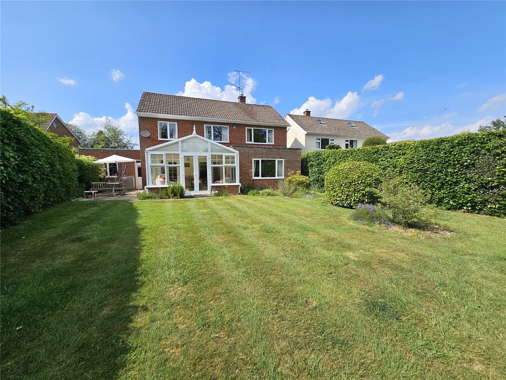 Property photo 2 of 15 Picture No. 22