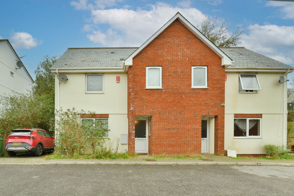 Property photo 1 of 1