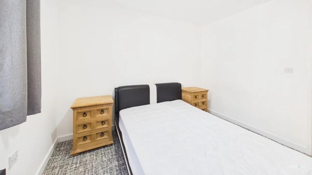 Property photo 3 of 5 d5d11307c1E3589B1Cb934Ab5Ff34Defd43A9784.Png