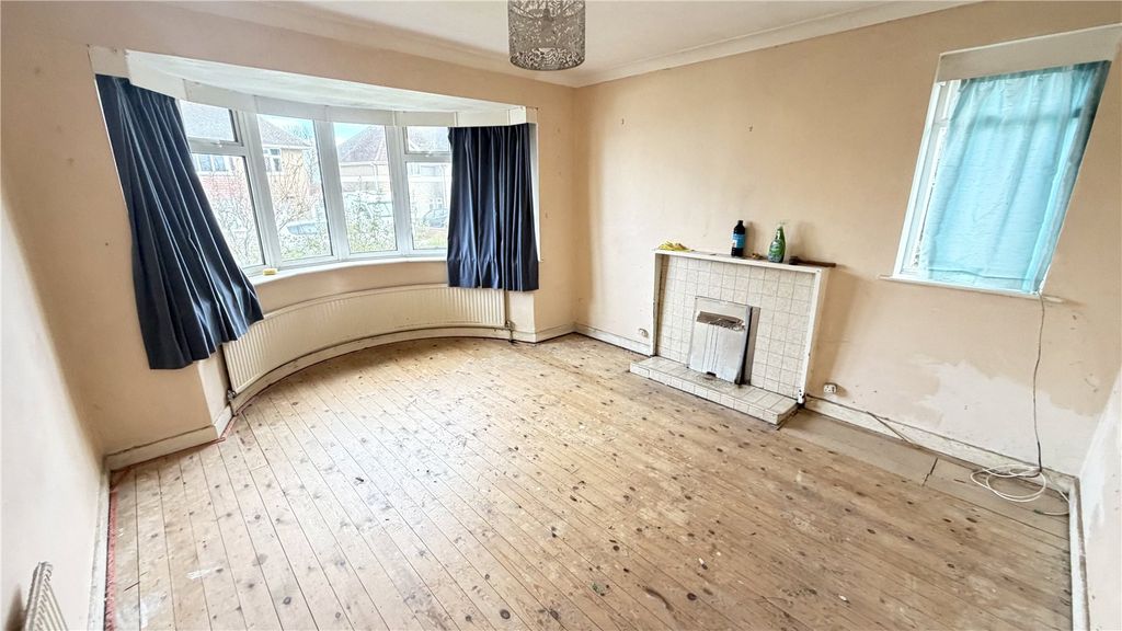 Property photo 2 of 13 Picture No. 14