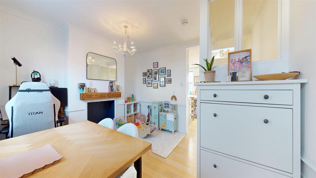 Property photo 3 of 16 Reception Room