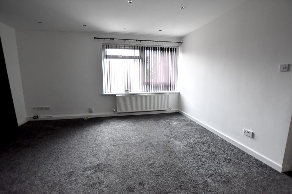 Property photo 3 of 12 Dsc_0009