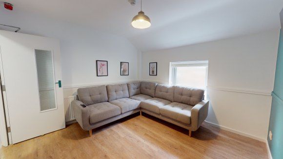 Property photo 1 of 19 52B-Chestnut-Grove-09022023_174305