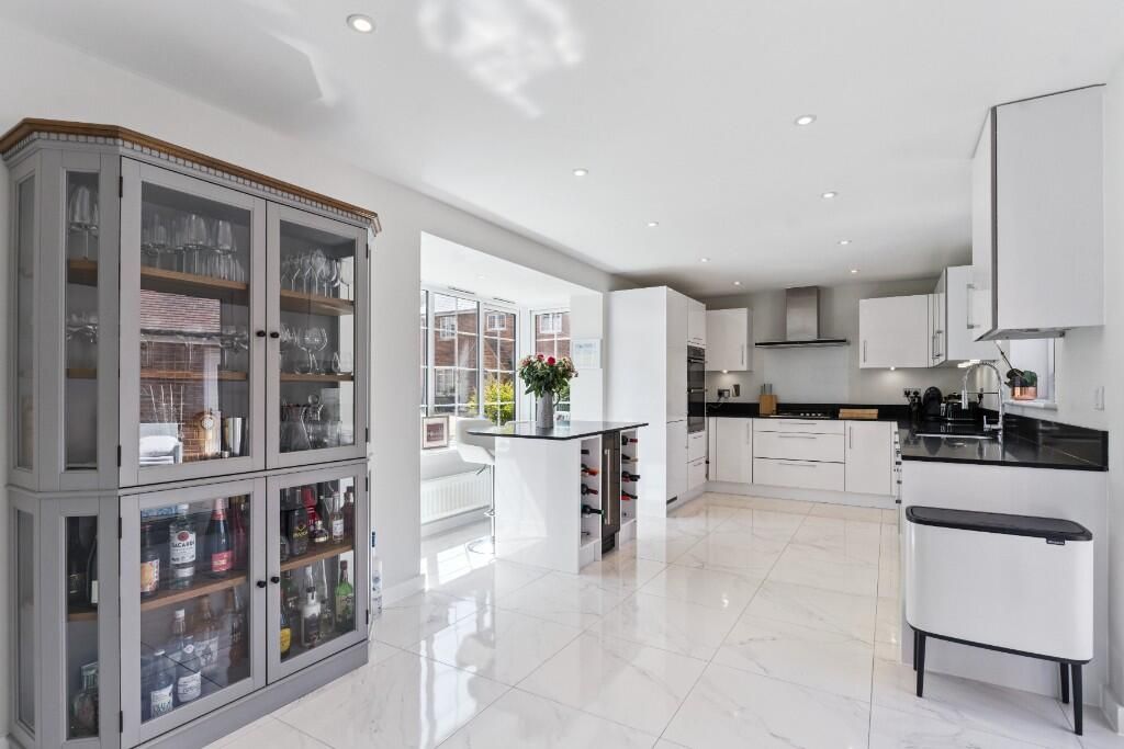 Property photo 1 of 16 284258_Williamson_Img_13_0000.Jpeg