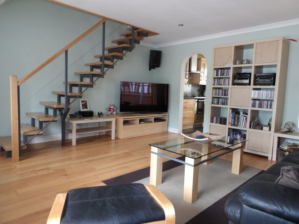 Property photo 3 of 14