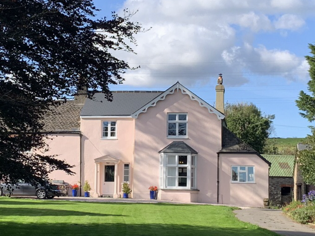 Property photo 1 of 8