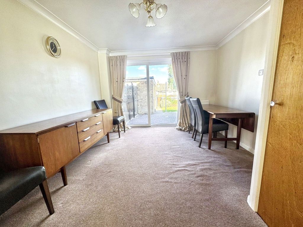 Property photo 3 of 21