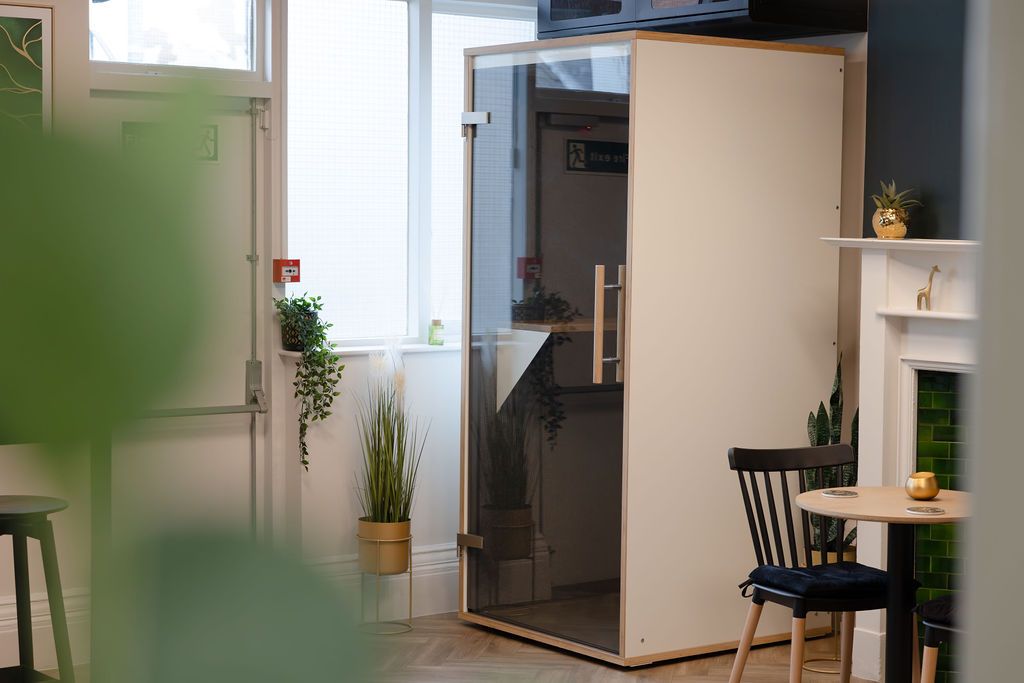 Property photo 3 of 7