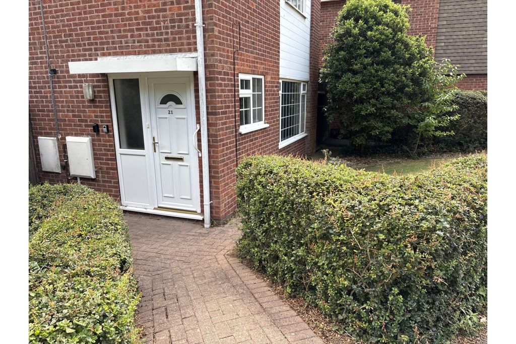 Property photo 3 of 21