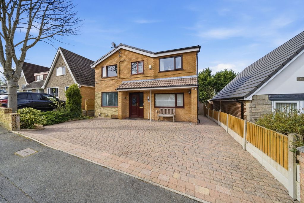 Property photo 1 of 50