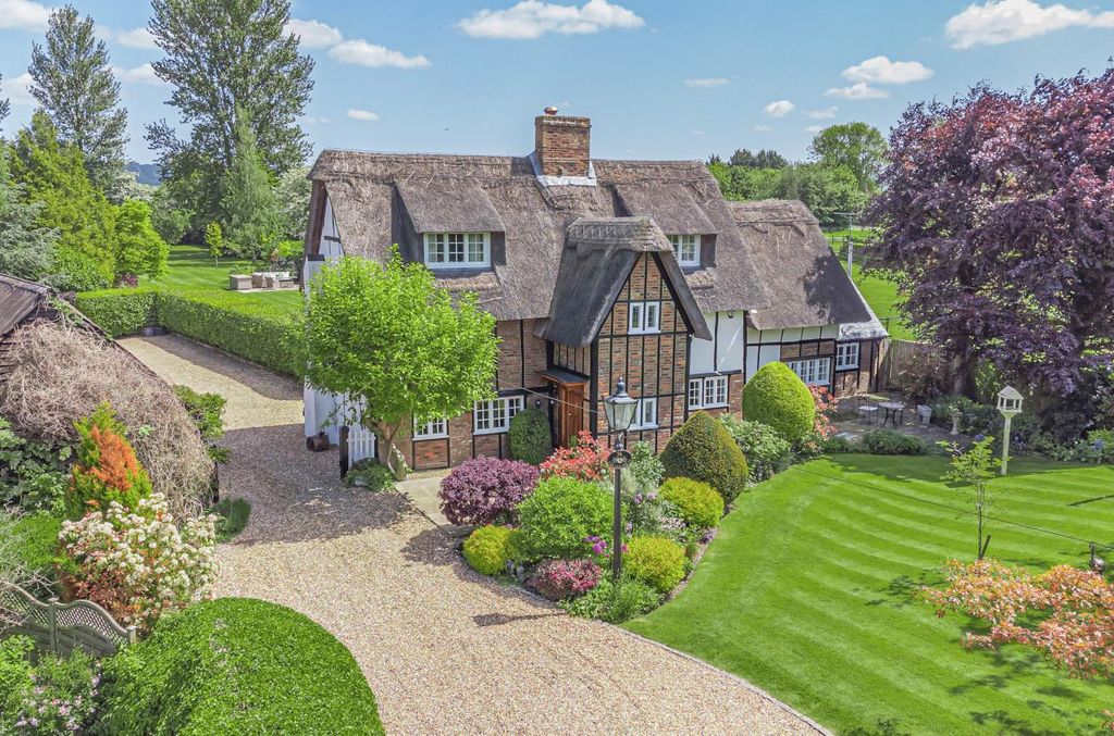 Property photo 3 of 31