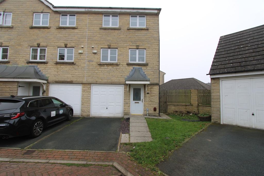 Property photo 1 of 20