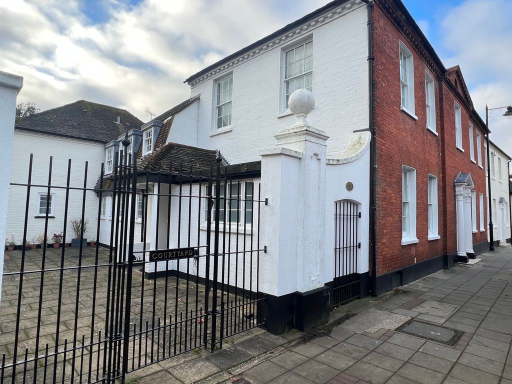 Property photo 3 of 13