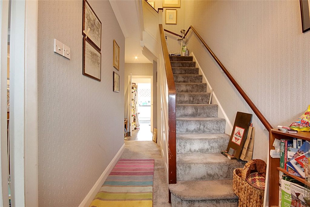 Property photo 3 of 16 Picture No. 03