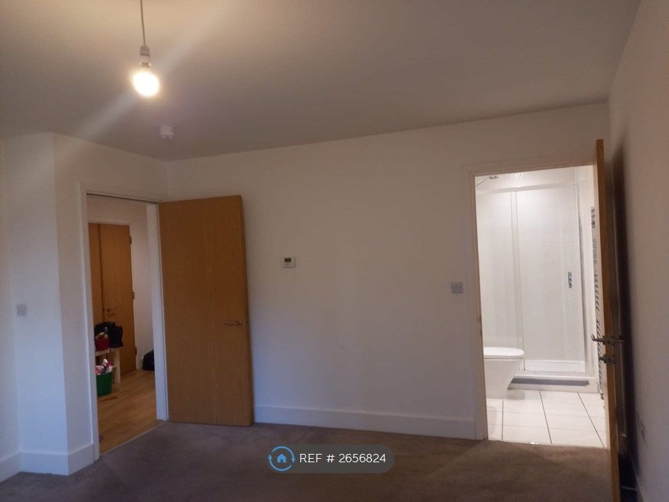 Property photo 2 of 4