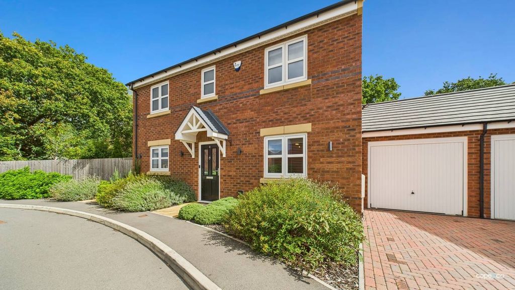 Property photo 1 of 25 4516521