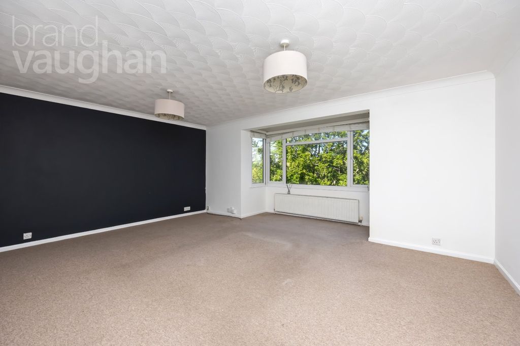 Property photo 2 of 17 Picture No. 13