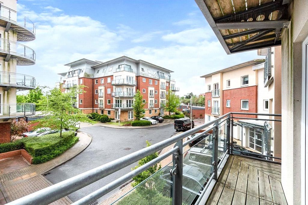 Property photo 3 of 8 Picture No. 05