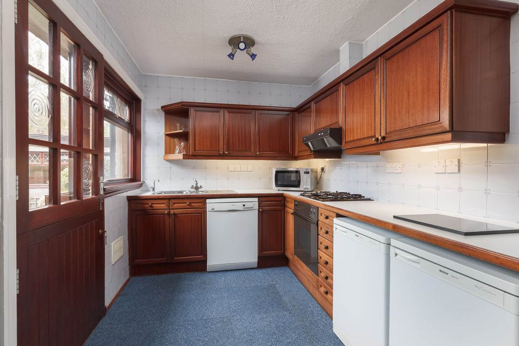 Additional image 7 of 3 bed detached bungalow for sale34 Campbell Park Crescent, Edinburgh EH13