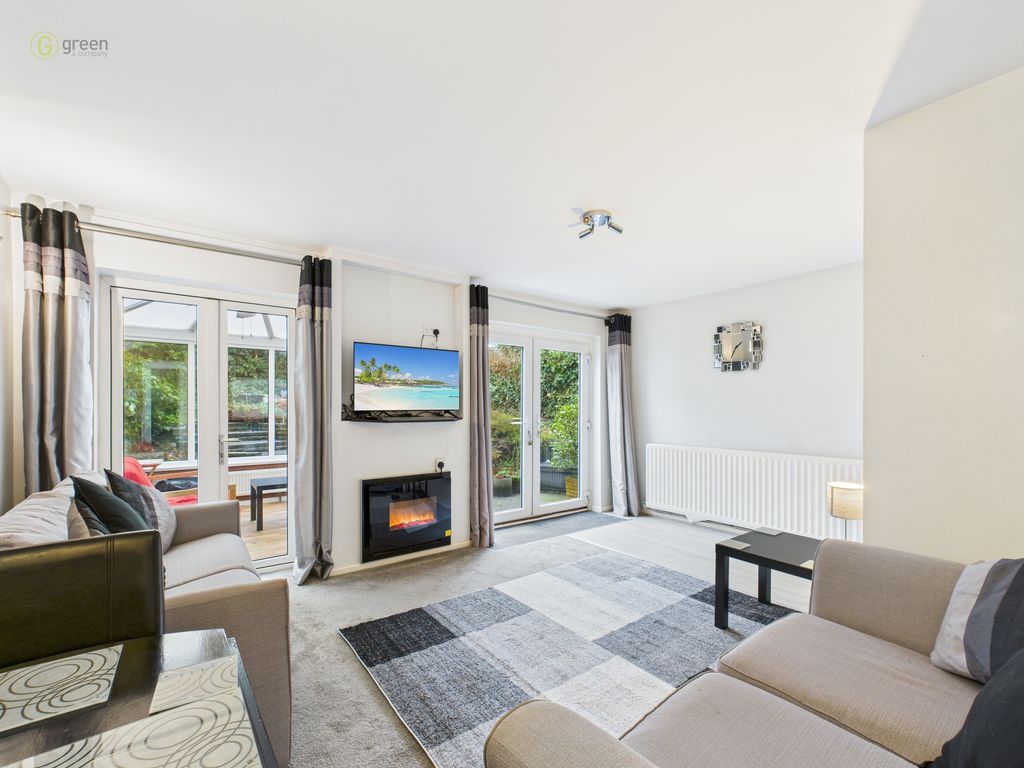 Property photo 3 of 17 Cam03830G0Pr0259Still003