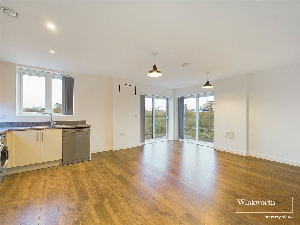 Property photo 2 of 10 Picture No. 06