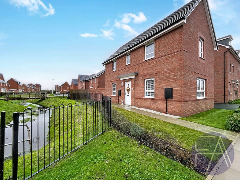 Property photo 2 of 22 4640894