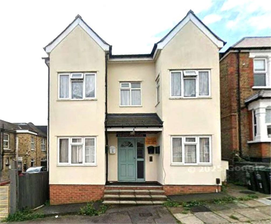 Property photo 1 of 1 Front View