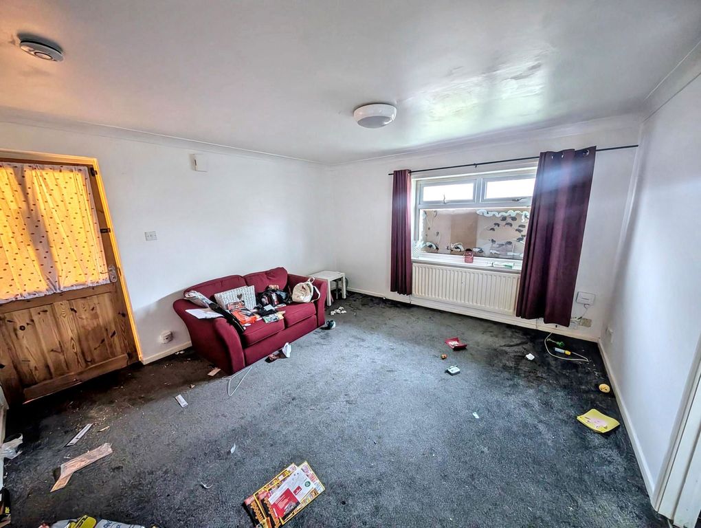 Property photo 3 of 5