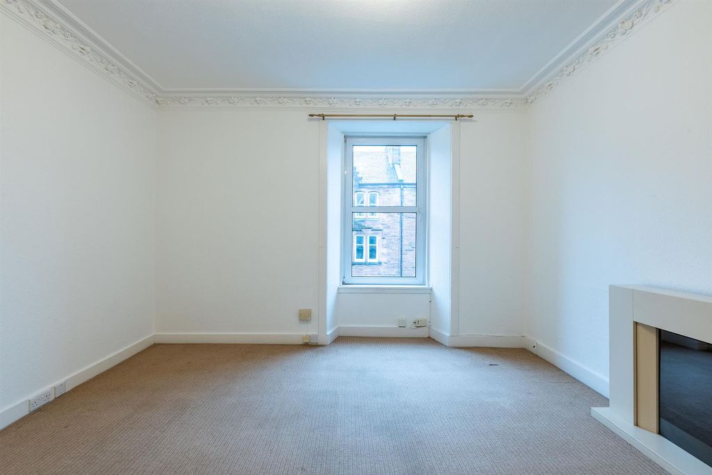 Property photo 2 of 14 S2.Jpg