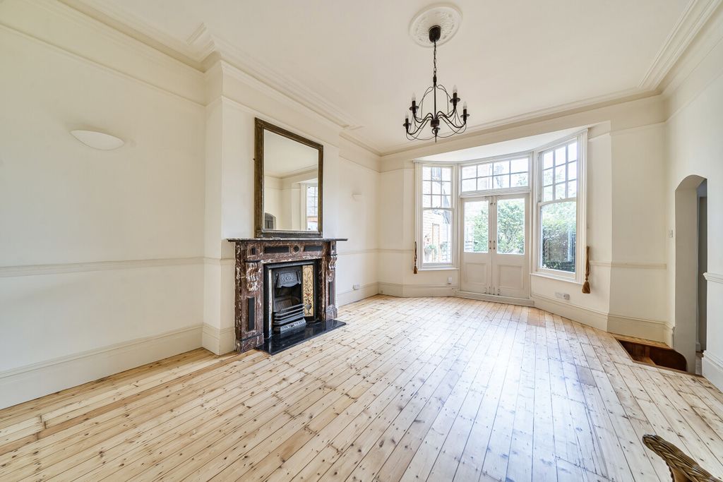 Property photo 2 of 23 1463769-4-6A1Ec48...