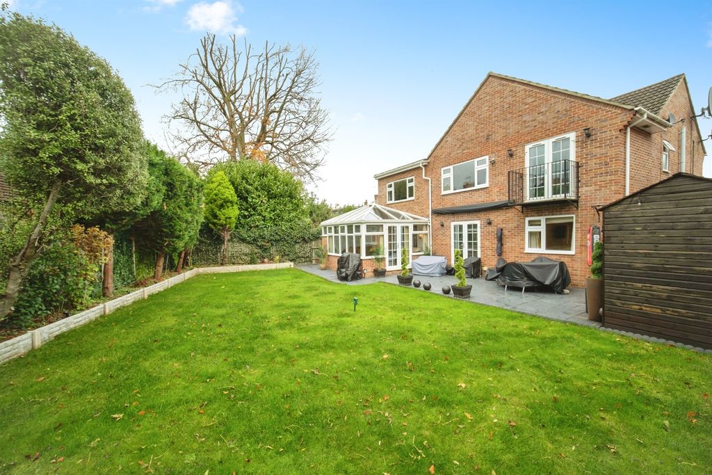 Property photo 3 of 17