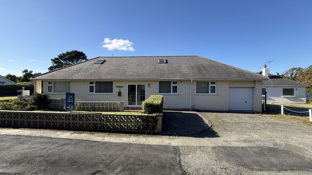 Property photo 1 of 30