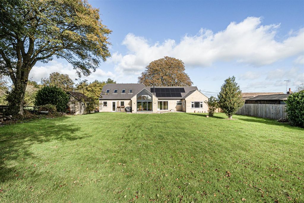 Property photo 1 of 26 1361827-20-68E3d9B30B8A4.Jpg