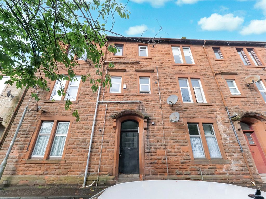 Property photo 1 of 13 External