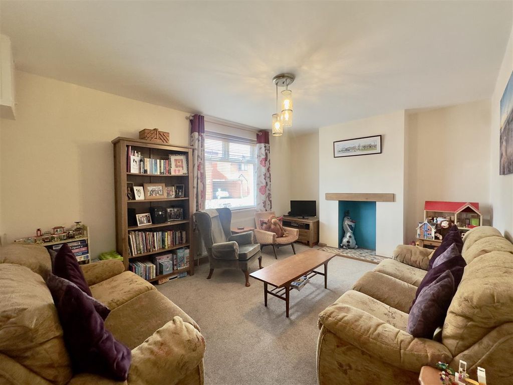 Property photo 3 of 16 3