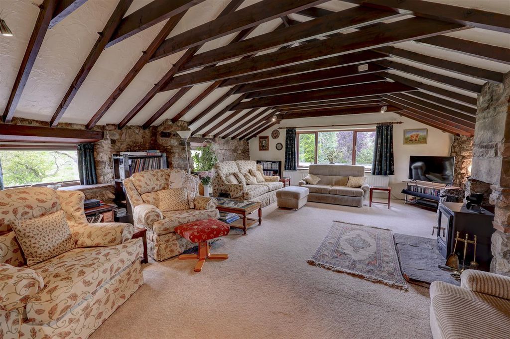 Property photo 2 of 45 Living Room