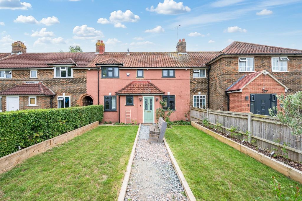 Property photo 1 of 14 Holman Road,  (14).Jpg