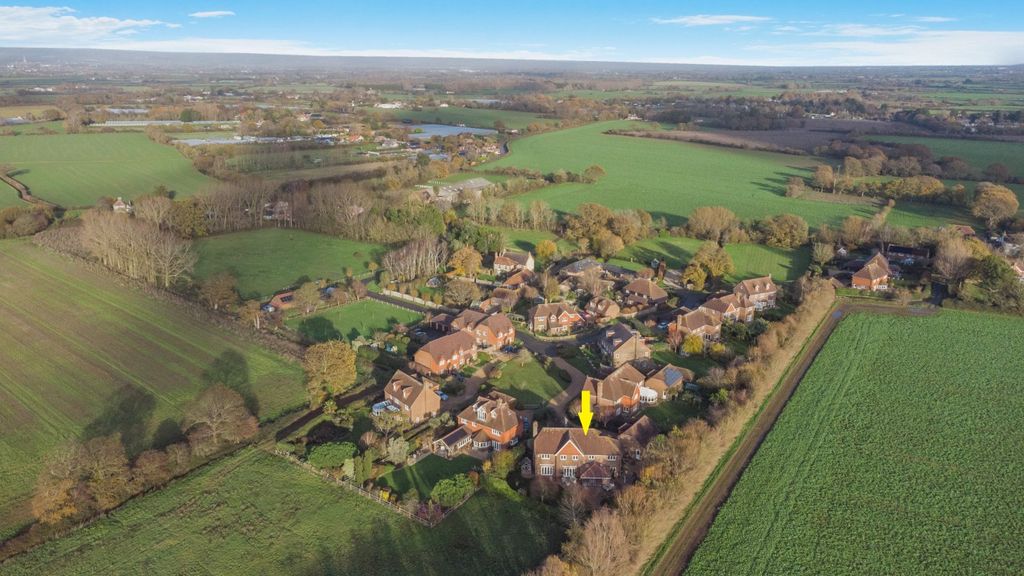 Property photo 2 of 22 Picture No. 03