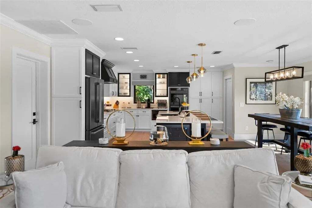 Property photo 3 of 20 <Alttext/>