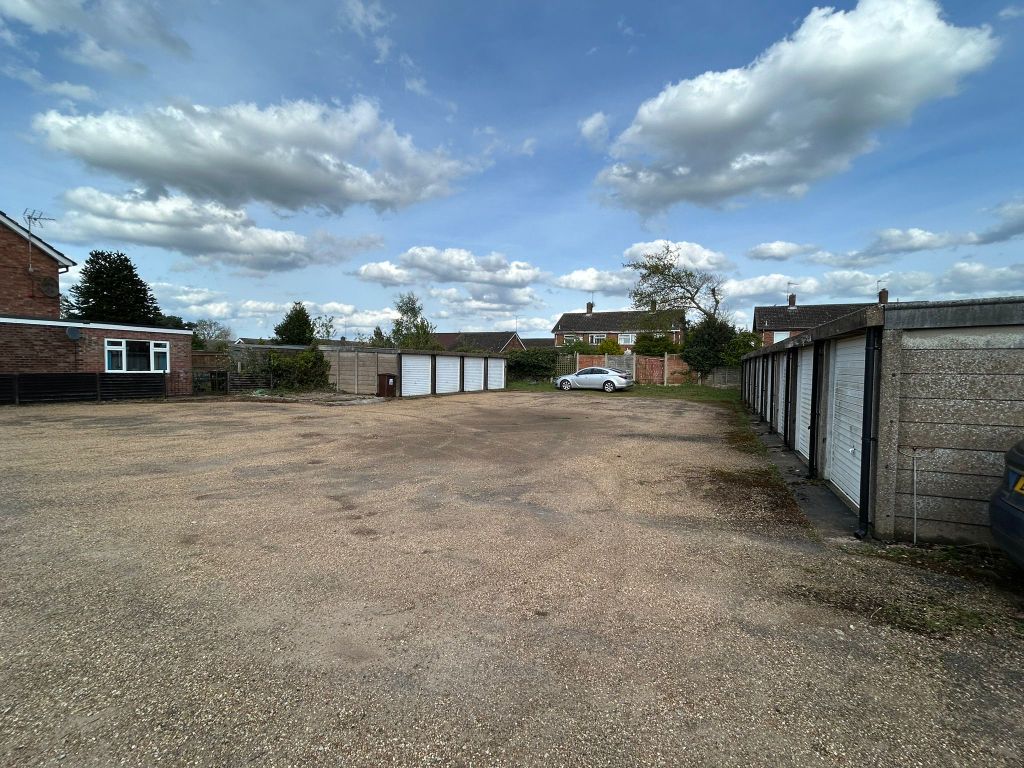 Property photo 2 of 5