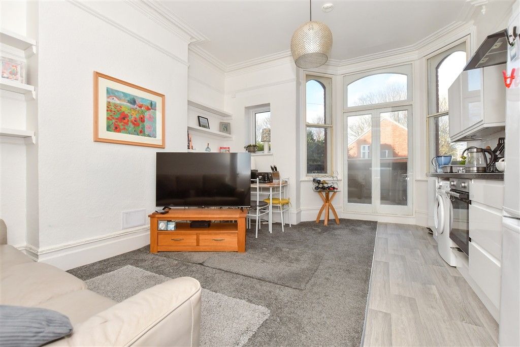 Property photo 3 of 10 Kitchen/ Living Area