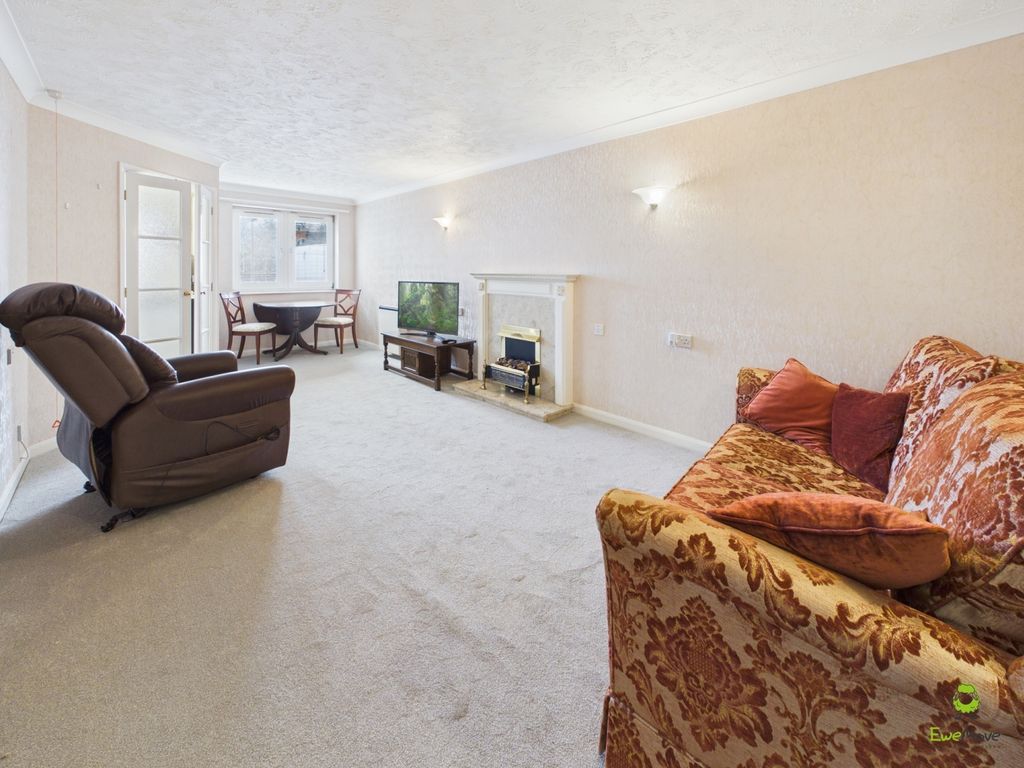 Property photo 1 of 12 Presented By Clinton At Ewemove Bexleyheath And Da