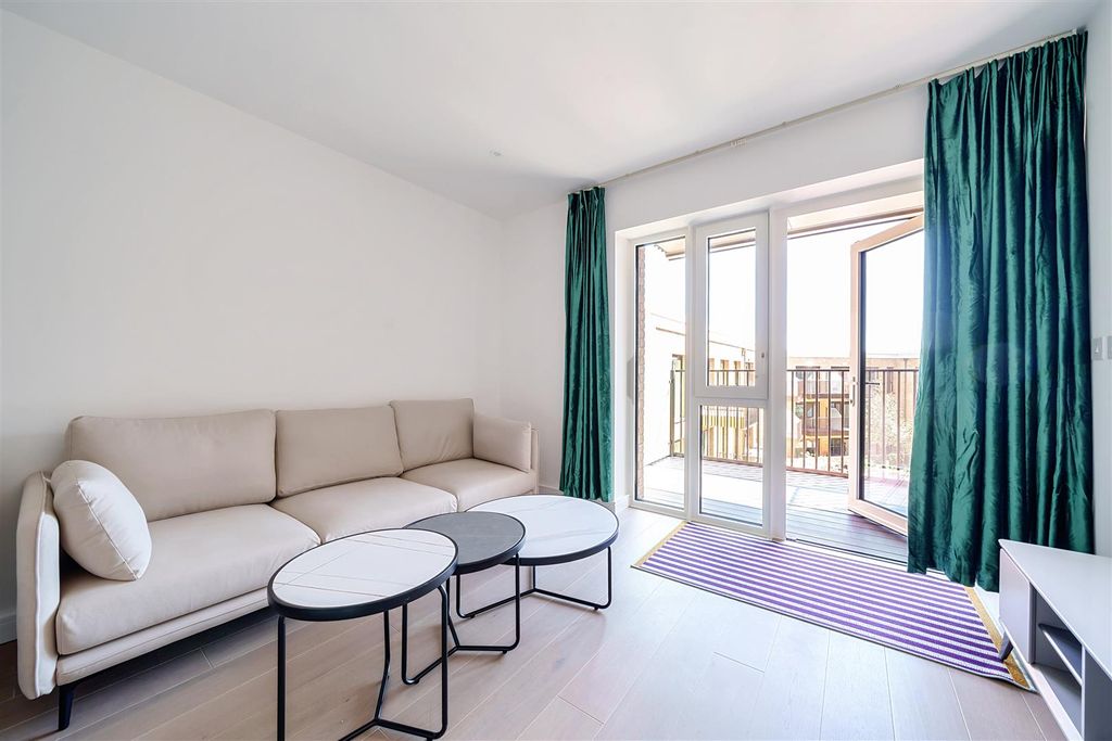 Property photo 3 of 11 Ea685816d9Db1c752A8F93d72F99445.Jpg